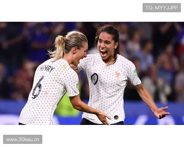 勺子点球惊险逆转门将庆祝 勺子点球惊险逆转门将庆祝